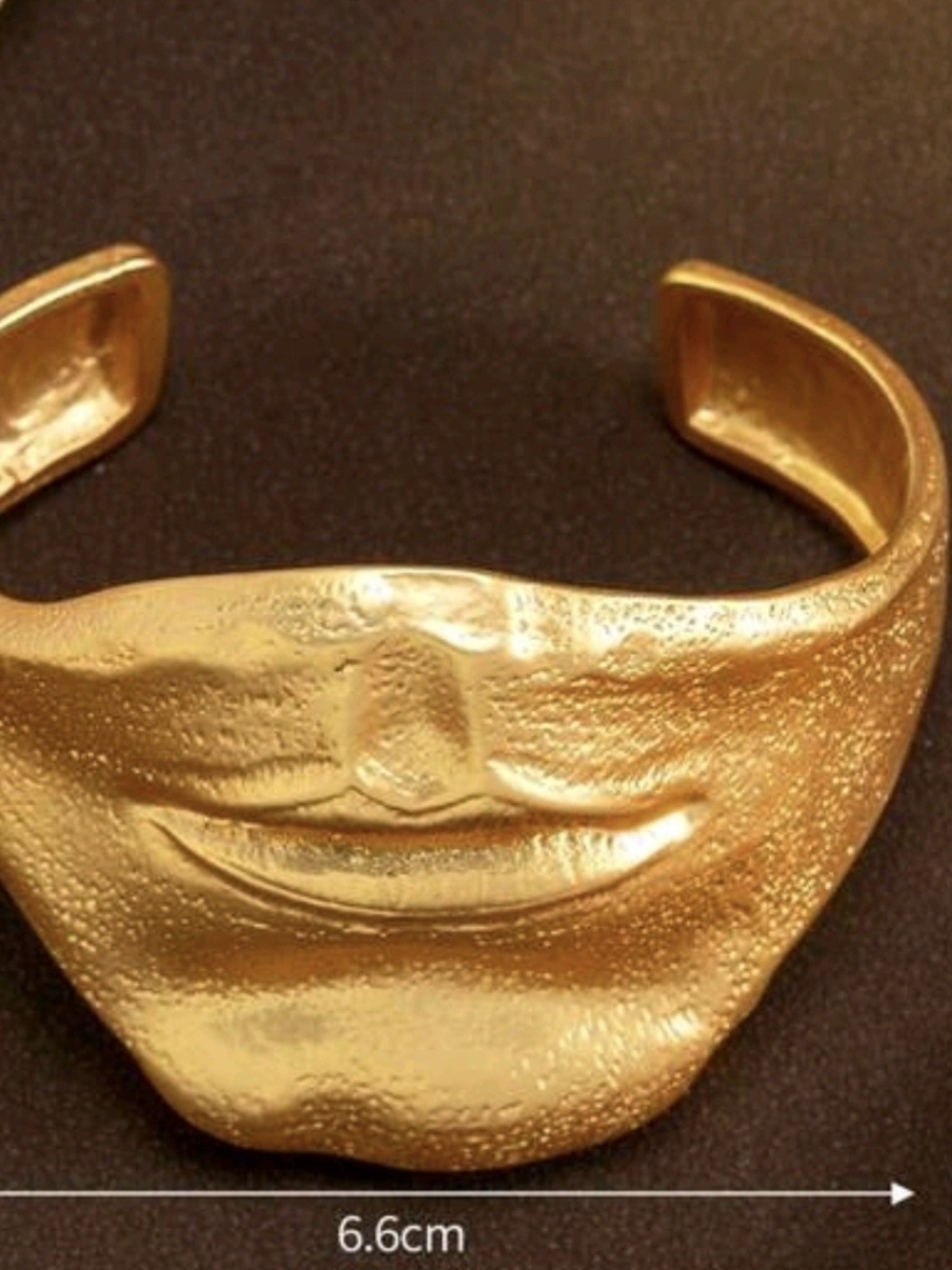 Schiaparelli Inspired Gold Sculpted Face Cuff Bracelet - Picture 2 of 5